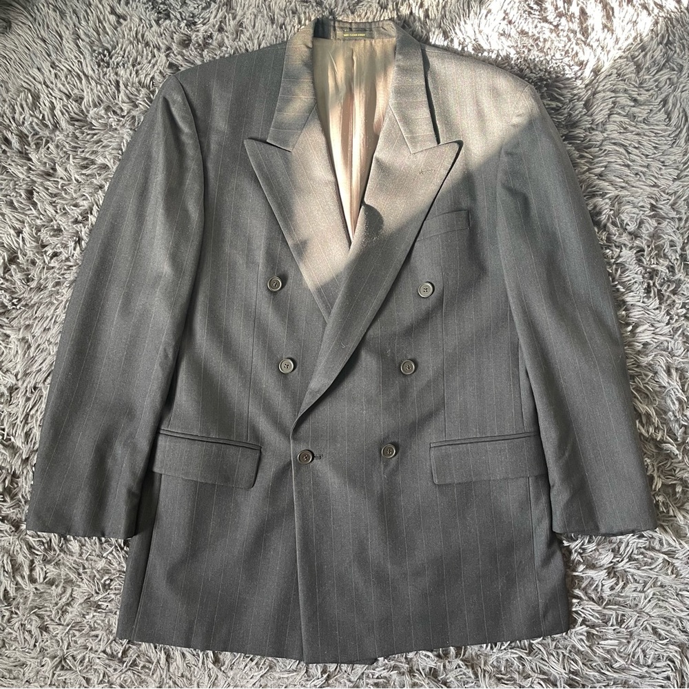 Givenchy Gray Pinstripe Double-Breasted Suit Jacket Peaked Lapels Blazer 46R